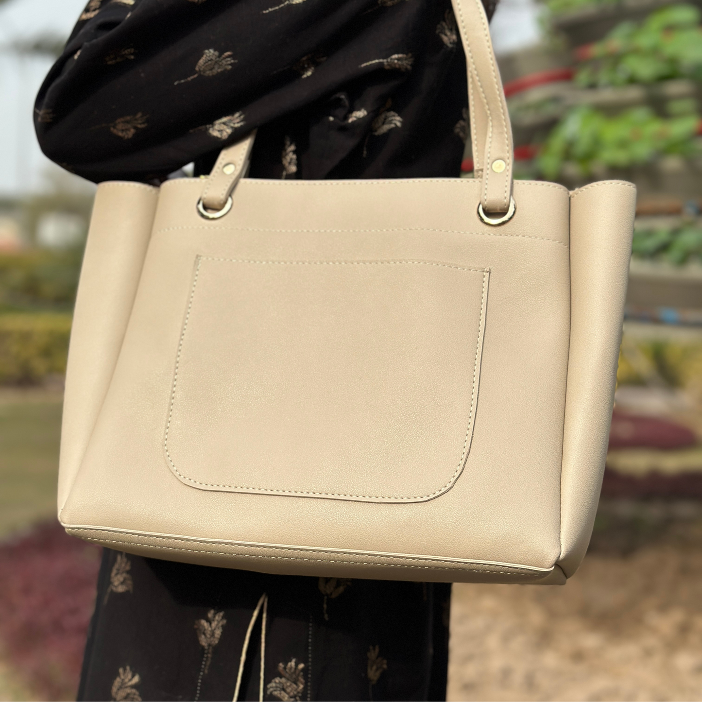 Beige Tote Bag with Pouch