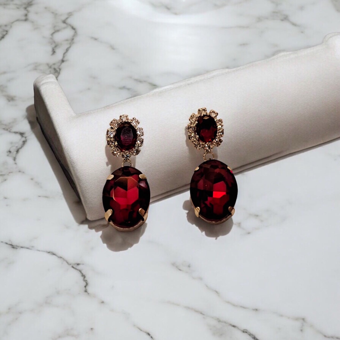 Elegant Oval Drop Earrings