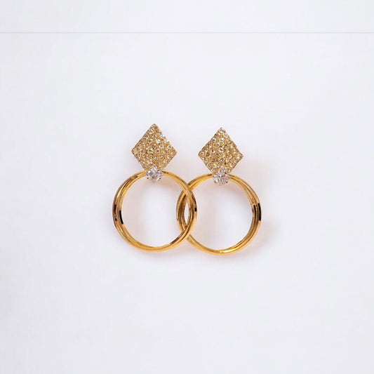 Elegant Diamond-Cut Hoop Earrings