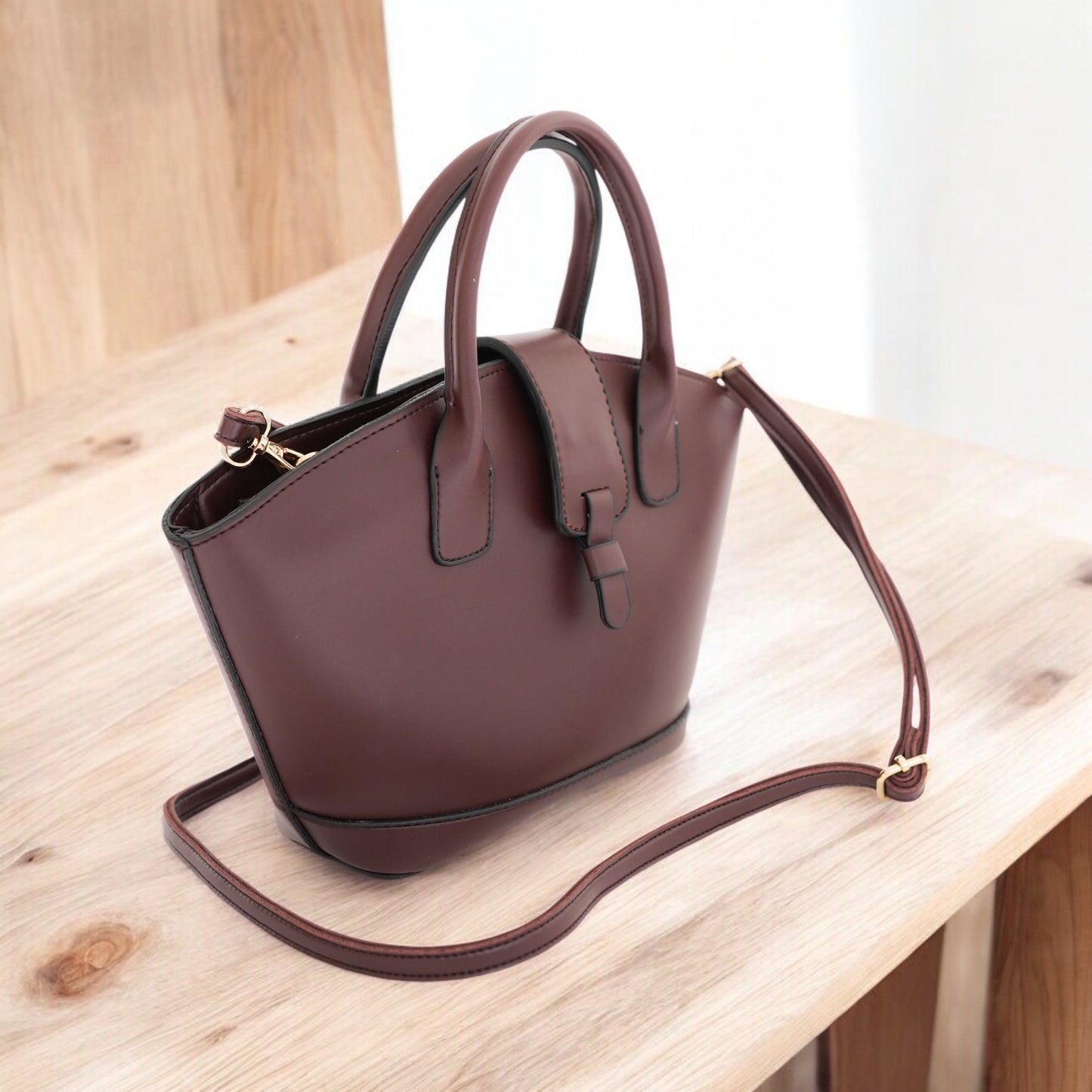 Classic Arc Tote