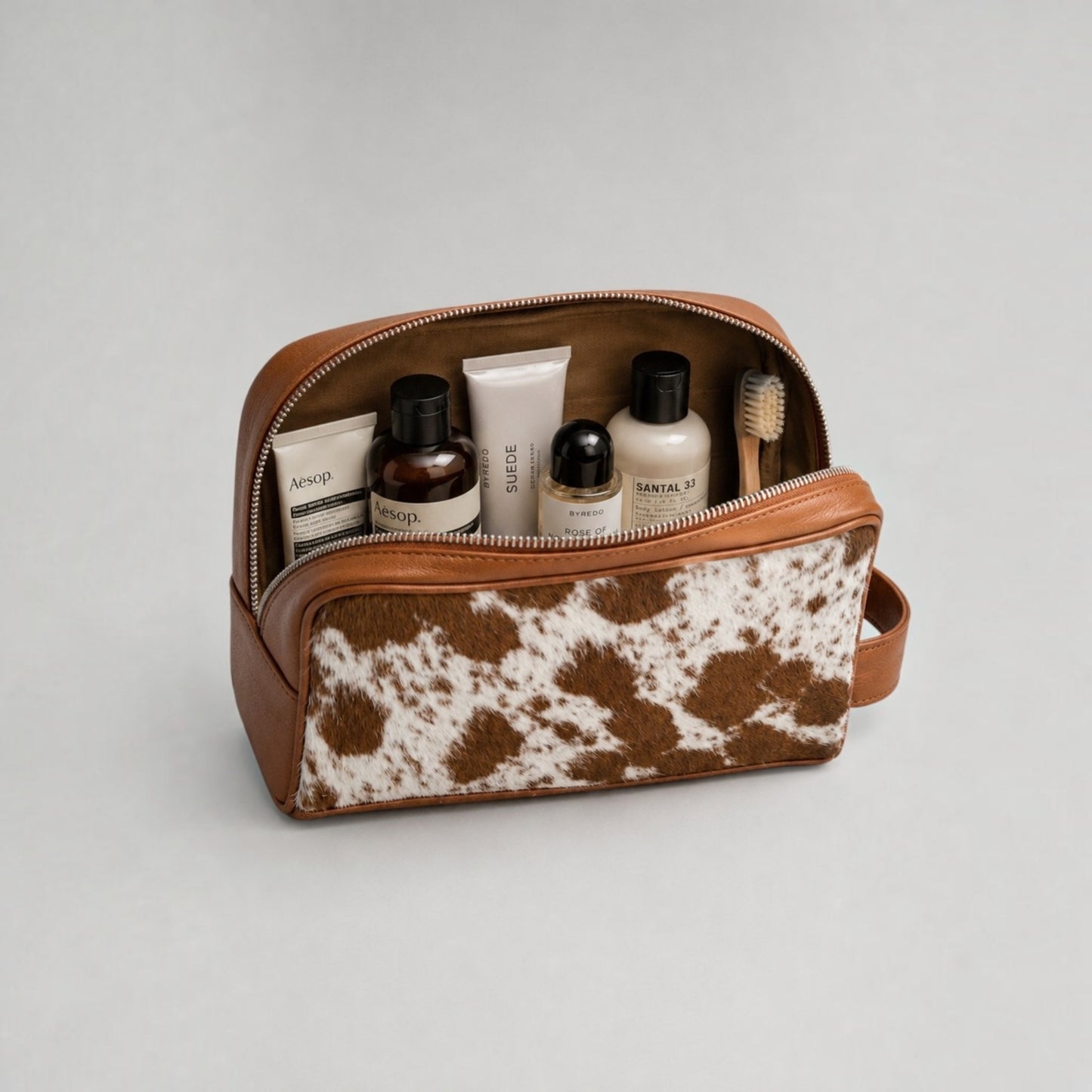 Handcrafted Cowhide Leather Toiletry Bag